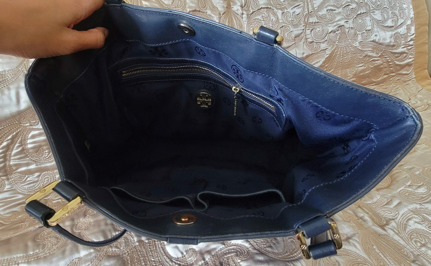 Tory Burch: Holly EW Tote Leather Navy Blue w/ Dust Bag