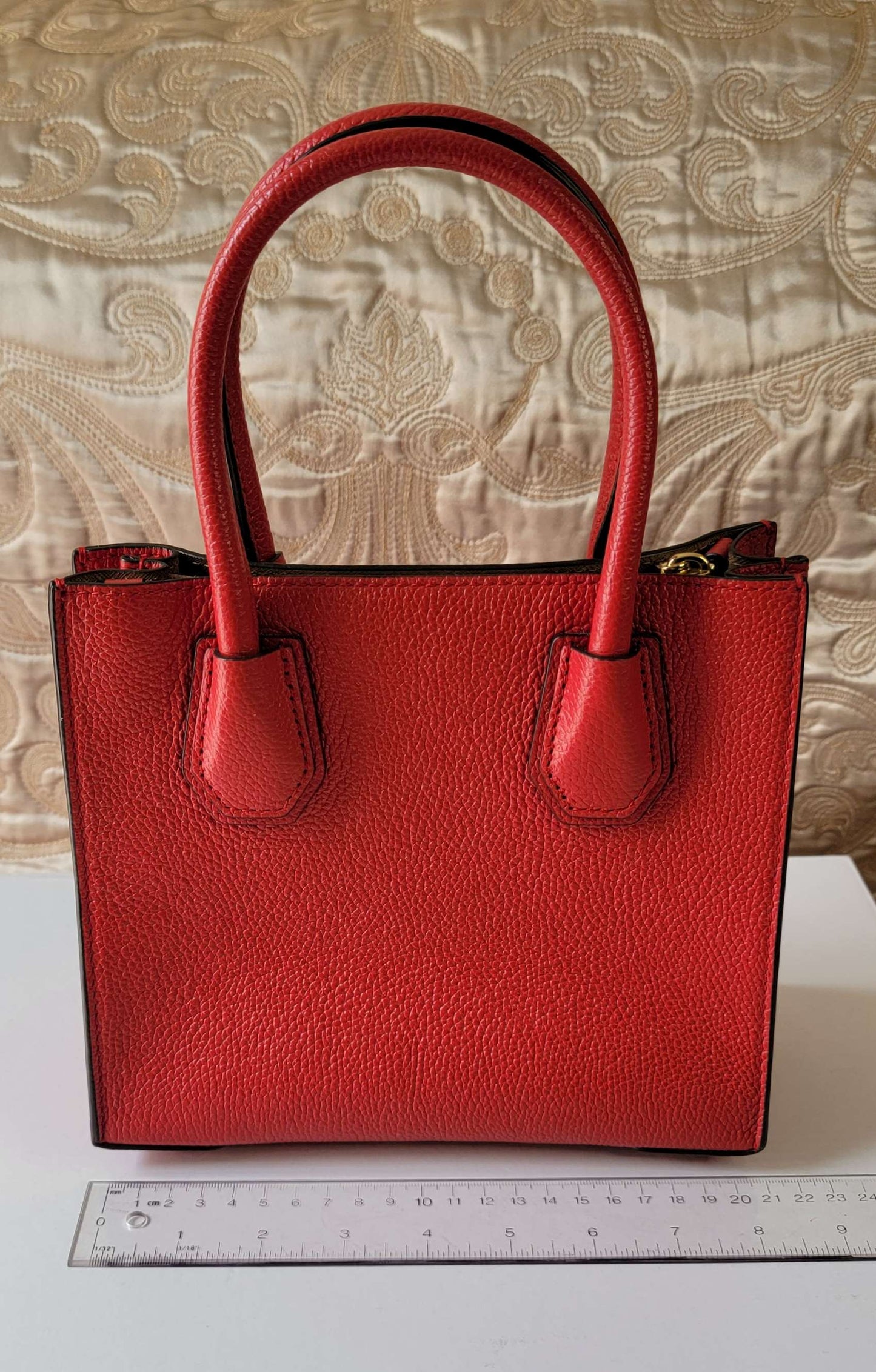 Michael Kors: Red Leather Handbag