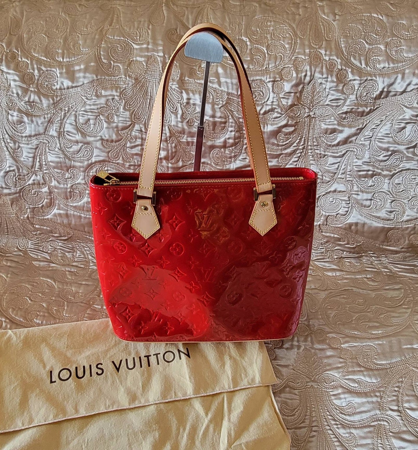 Louis Vuitton: Houston Pomme D'Amour Tote M91385 - NEW WITH TAGS