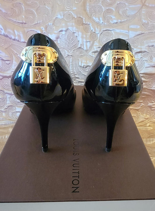 Louis Vuitton: Oh Really Heels Black Patent Leather Size 38 1/2 - "Like New"