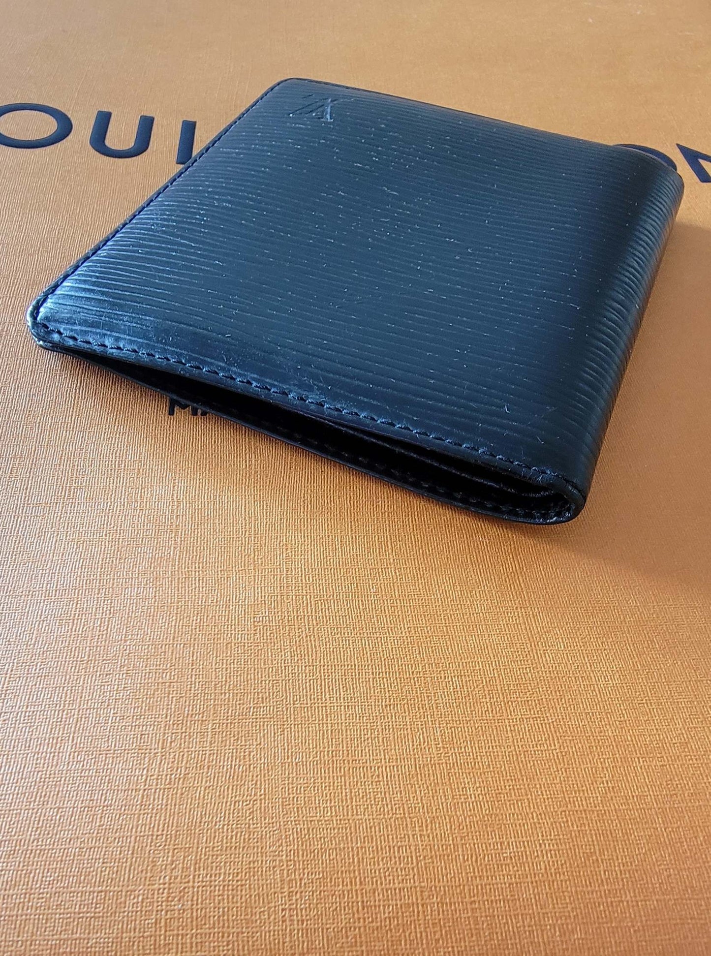 Louis Vuitton: Men's Epi Leather Black Compact Wallet