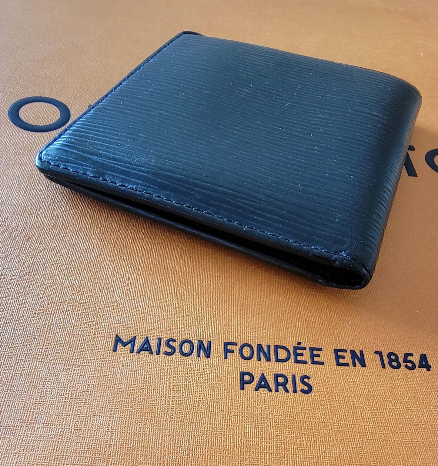 Louis Vuitton: Men's Epi Leather Black Compact Wallet