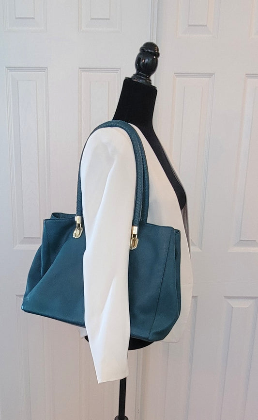Cole Haan: Large Pebble Leather Tote bag