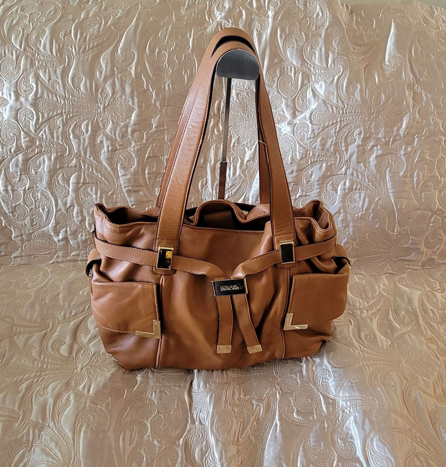 Michael Kors: Brown Tan Leather Handbag