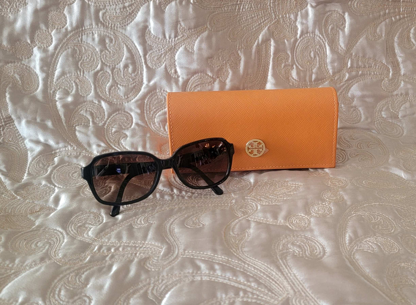 Tory Burch TY7098 Black Rectangle Sunglasses