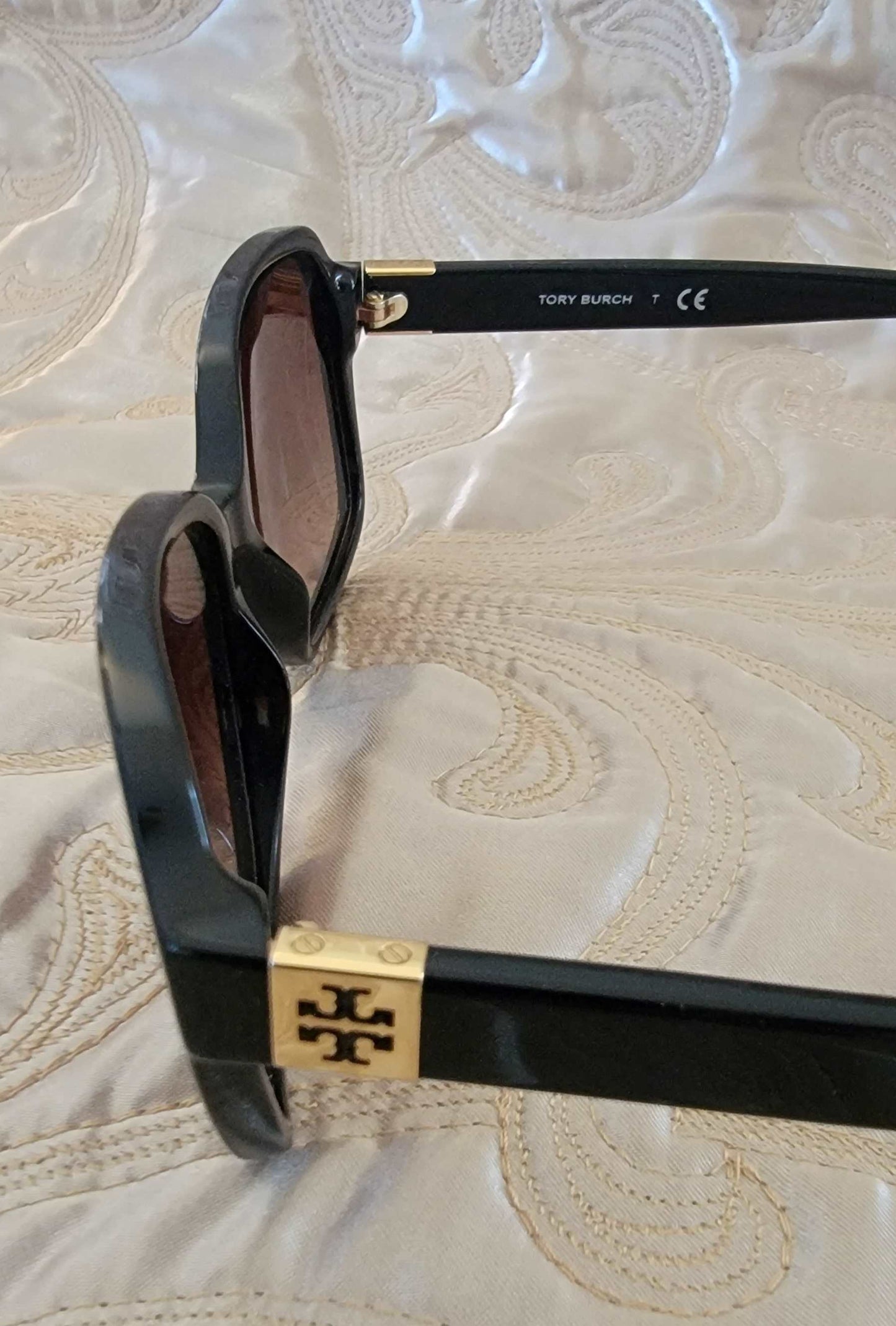 Tory Burch TY7098 Black Rectangle Sunglasses