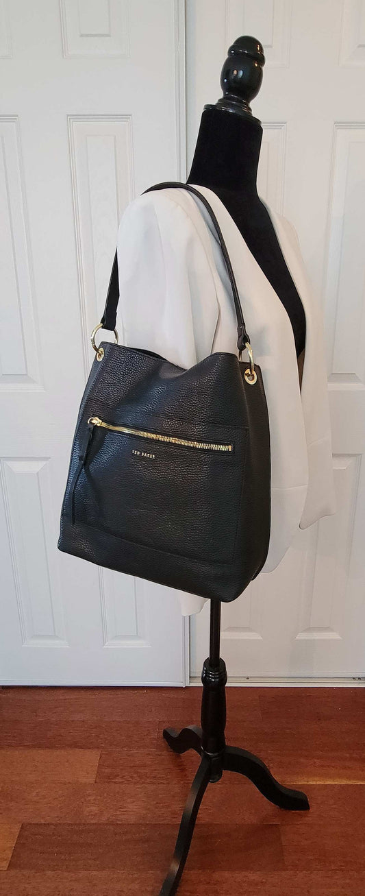 Ted Baker London: Large Pebble Leather Black Tote Bag "Like New"