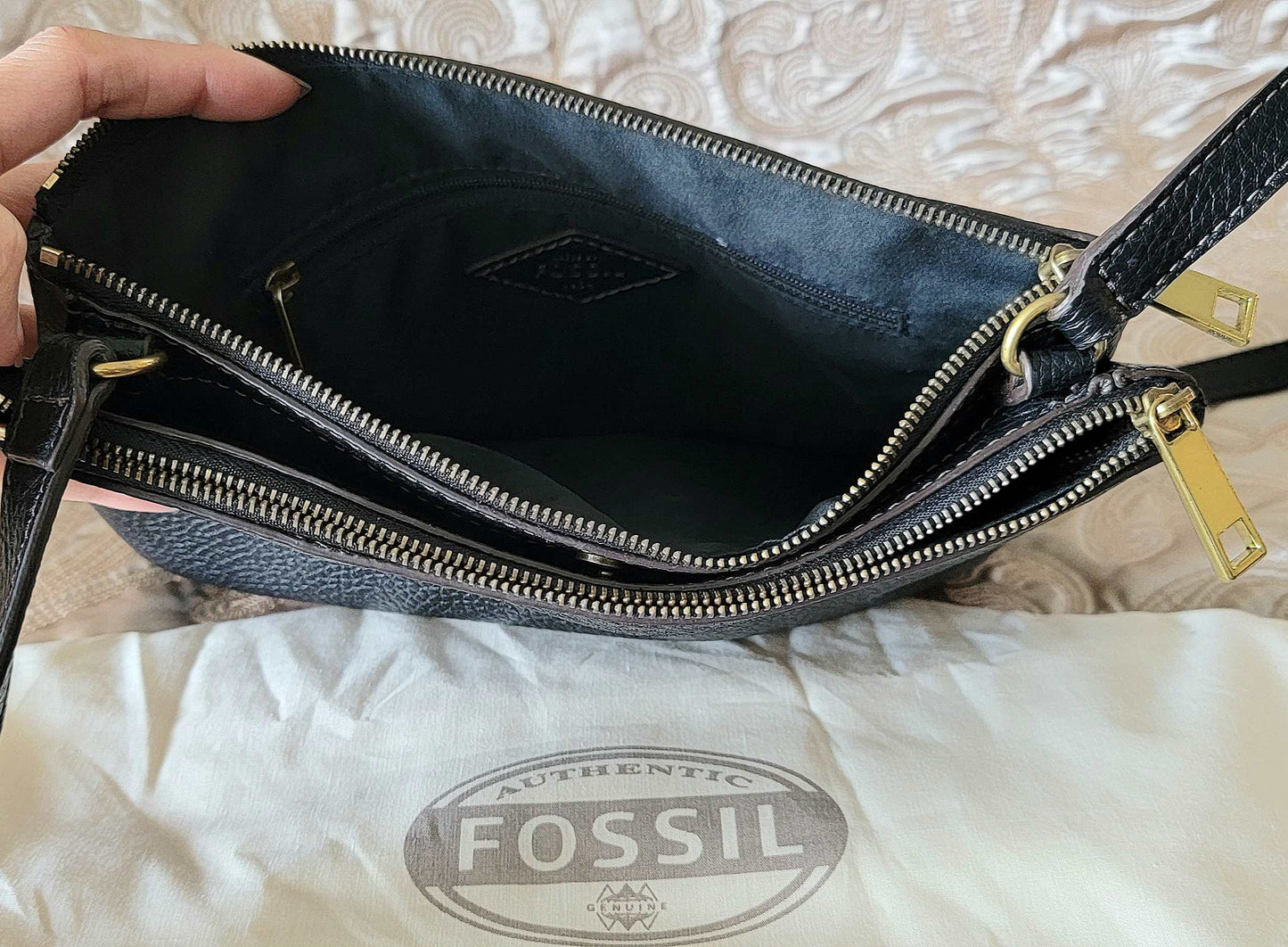 Fossil: Cross-body Bag Black Pebble-Leather